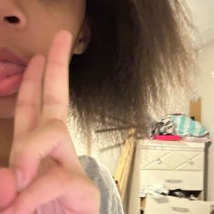 Meet your Posher, Milahn